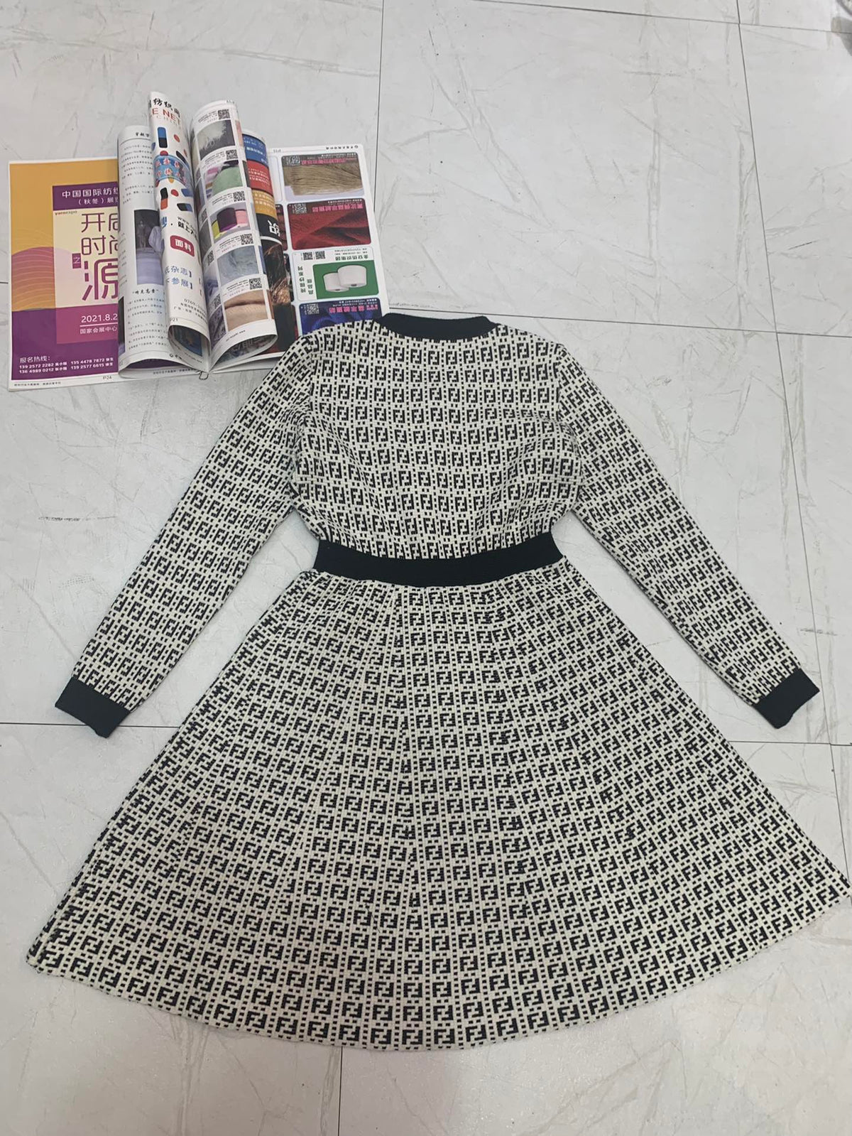 Fendi FF Logo Long Sleeve Jacquard Button Black White Fabric Wool Dress
