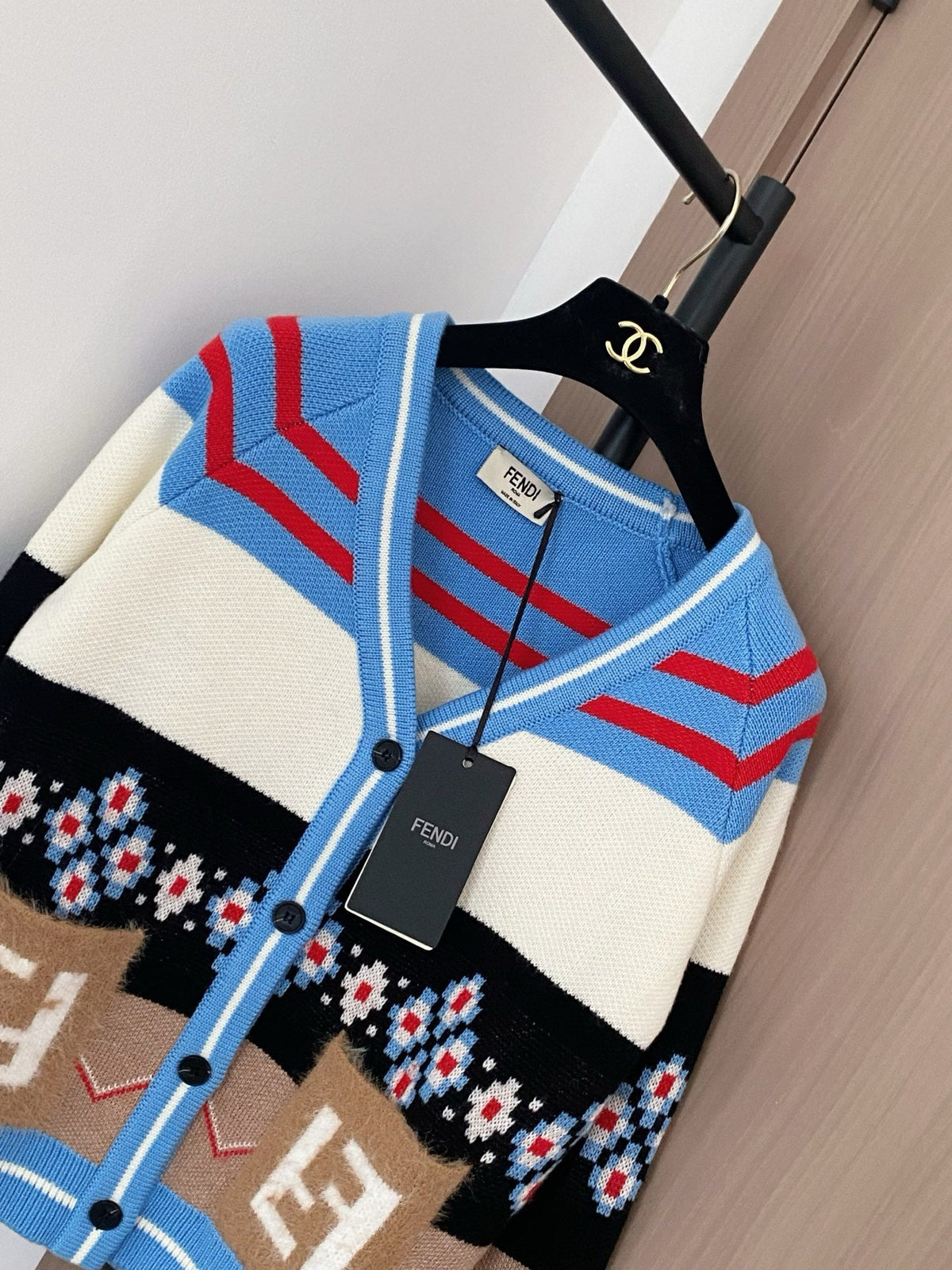 Fendi 25 Round Neck Pockets Mix Colors Viscose Cardigan