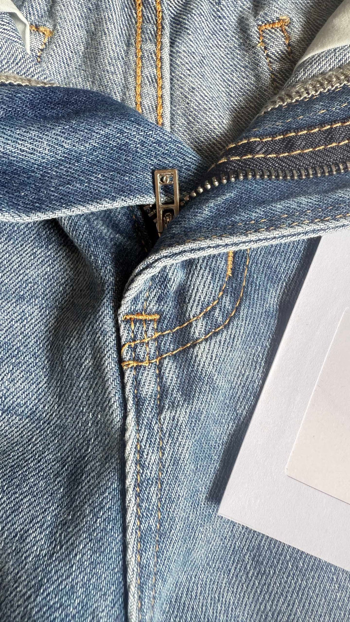CC 25 Cross-stitched double C high-waisted straight-leg jeans