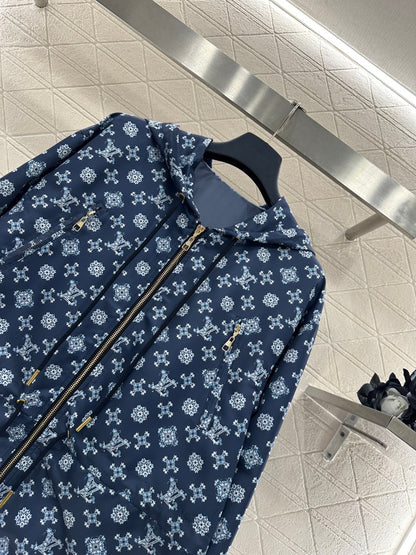 LV 26 Hooded Drawstring Windbreaker Jacket