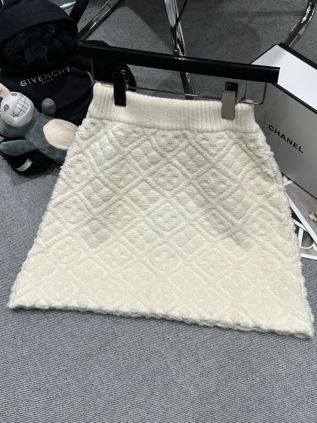LV 26 Wool Knit Midi Skirt