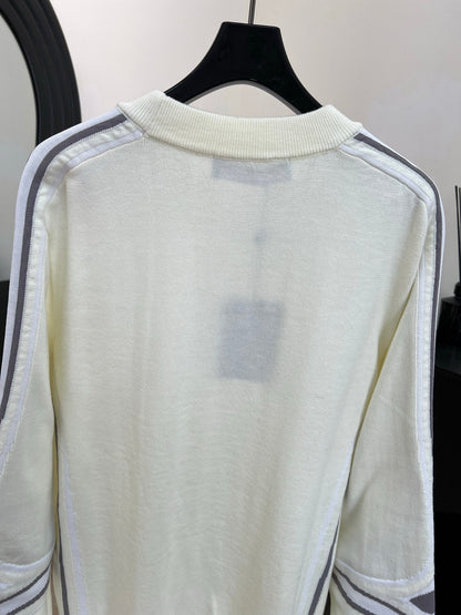LV  Monogram Floral Knit Sweater 799868