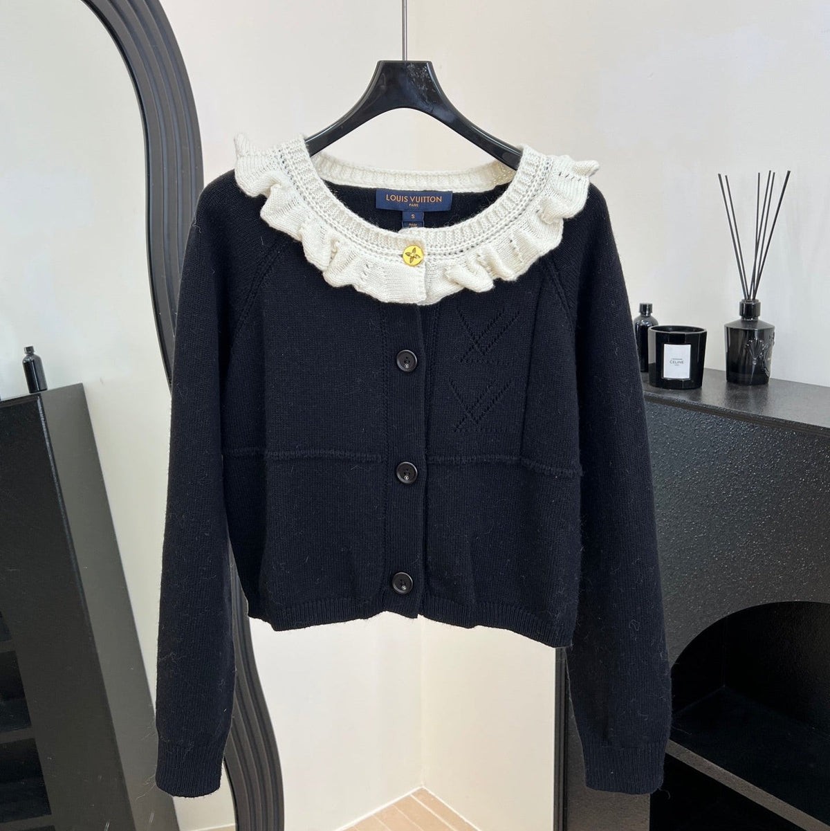 LV Color-blocked Knit Cardigan 799835