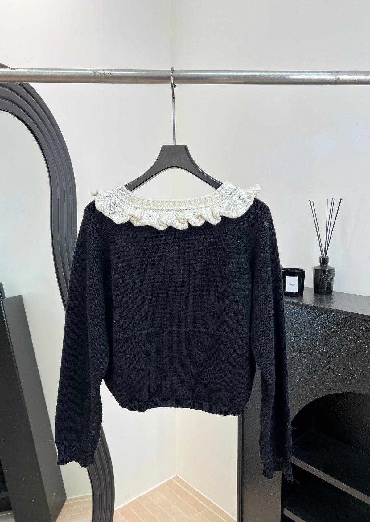 LV Color-blocked Knit Cardigan 799835