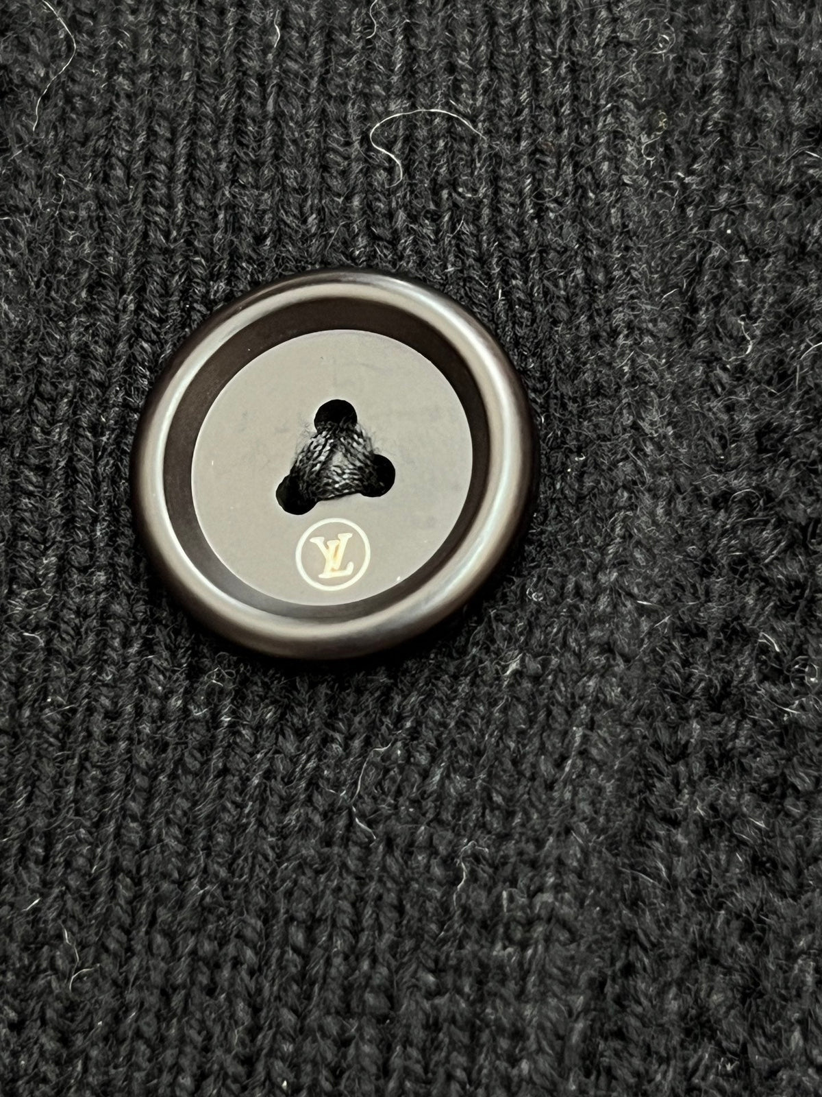 LV Color-blocked Knit Cardigan 799835