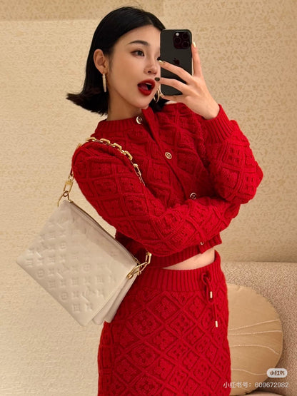 LV 26 Logo Pattern Gold Buckle Coat 799243