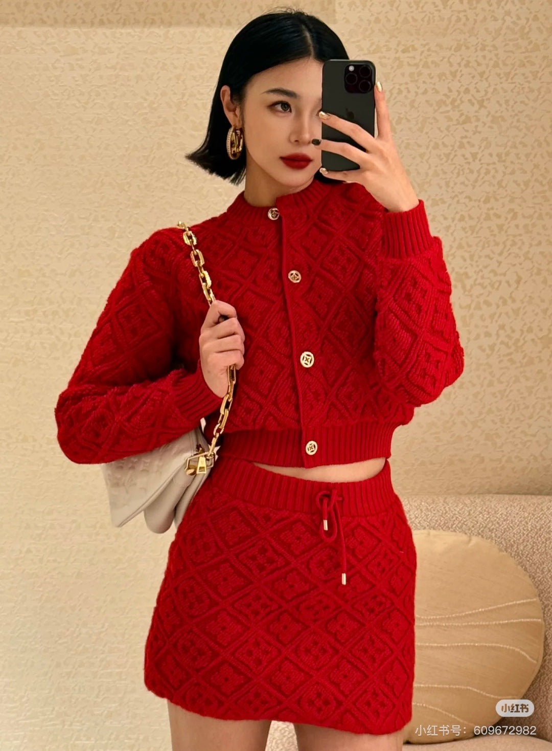 LV 26 Logo Pattern Gold Buckle Coat 799243