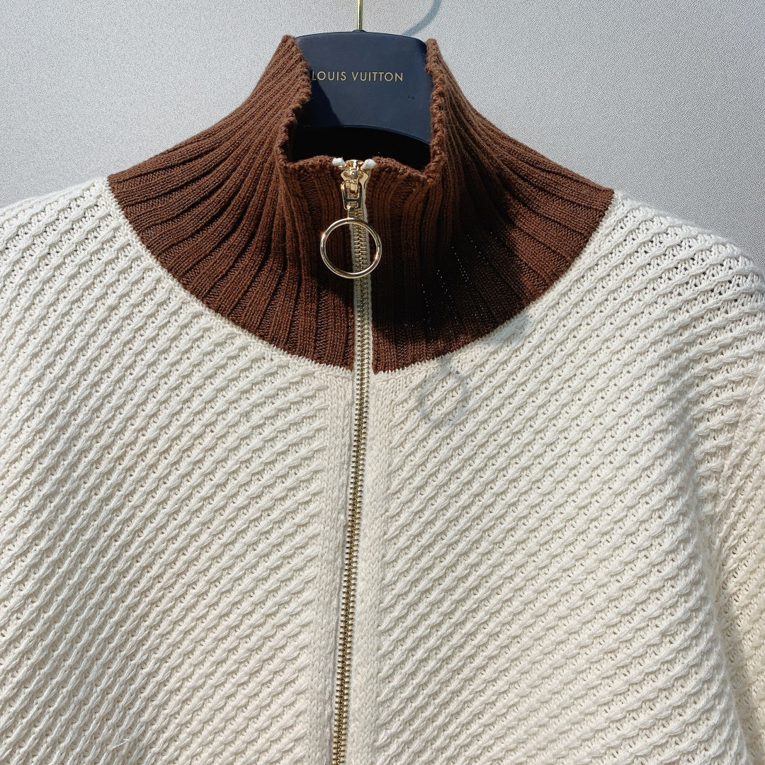 LV 25 New Knitted Stand Collar Patchwork Zipper Top