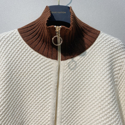 LV 25 New Knitted Stand Collar Patchwork Zipper Top