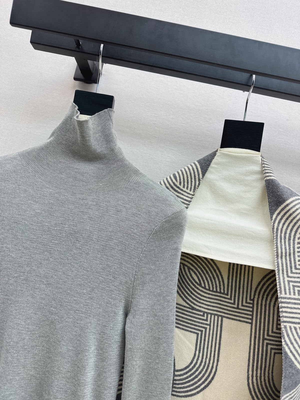 HERMES 25S THREE-PIECE KNIT SET
