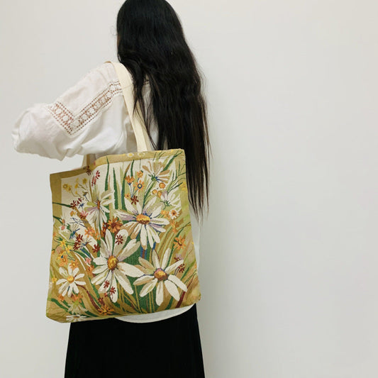 Vintage Floral Embroidered Knitted Shoulder Bag for Daily Use