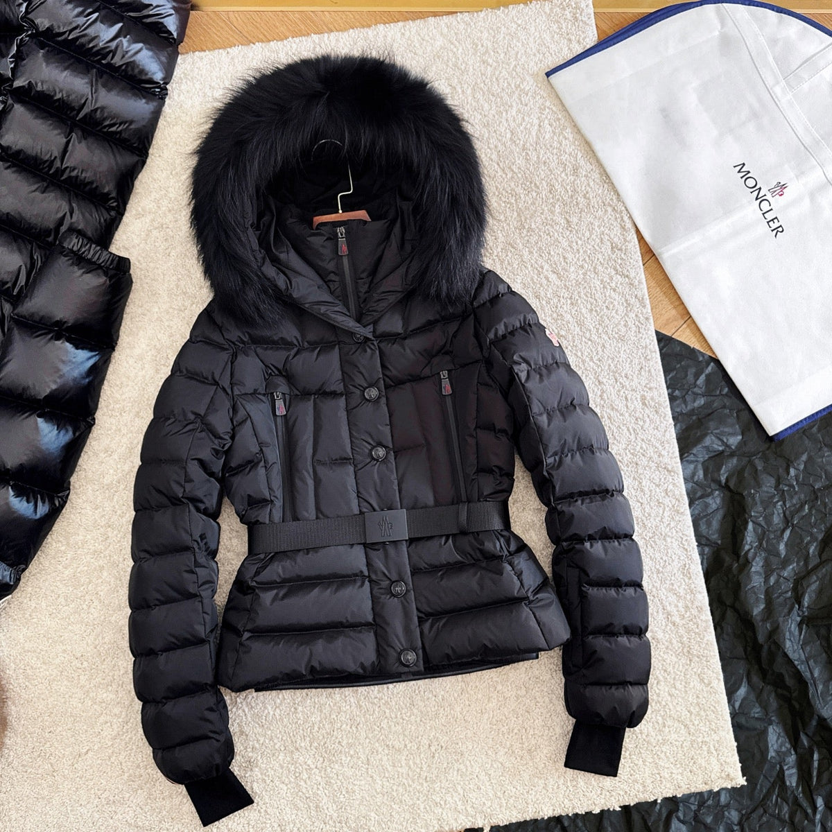 Moncler 2025 Grenoble 'Beverley' Hooded Shearling-trimmed Ski Black Down Jacket