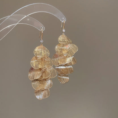 Earwish - Hollow Floral Fringe Earrings - Delicate &amp; Shiny