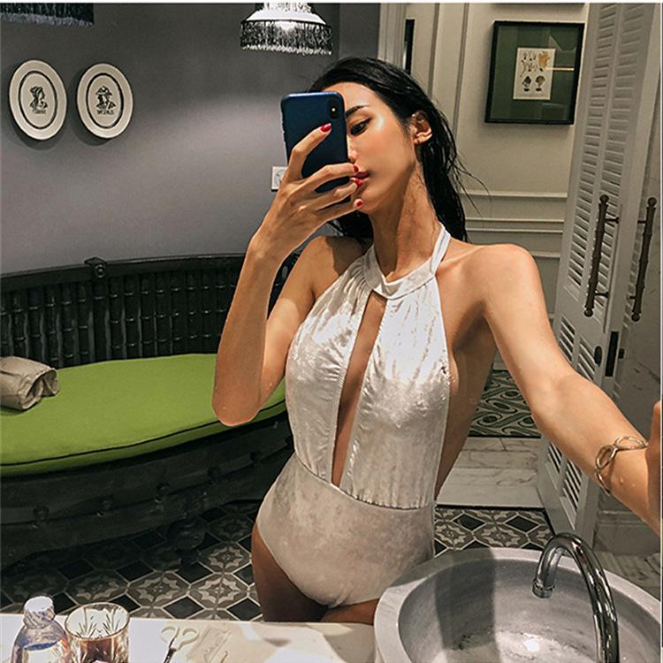 Sexy Pure White Beach Holiday One-Piece Swimsuit
