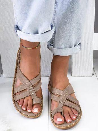 Summer Comfortable Flat Bottom Toe Wearing Sandals And Slippers Large Size