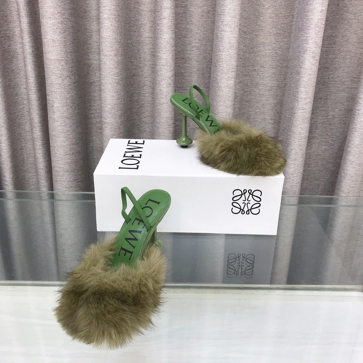 Loewe 25SS Fur-lined Mule 100 Green in Fox Fur 597443