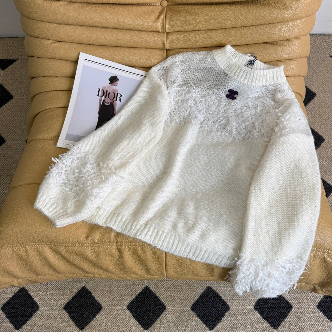 CC 26 Sweater Gray and White Wool Mesh 240318