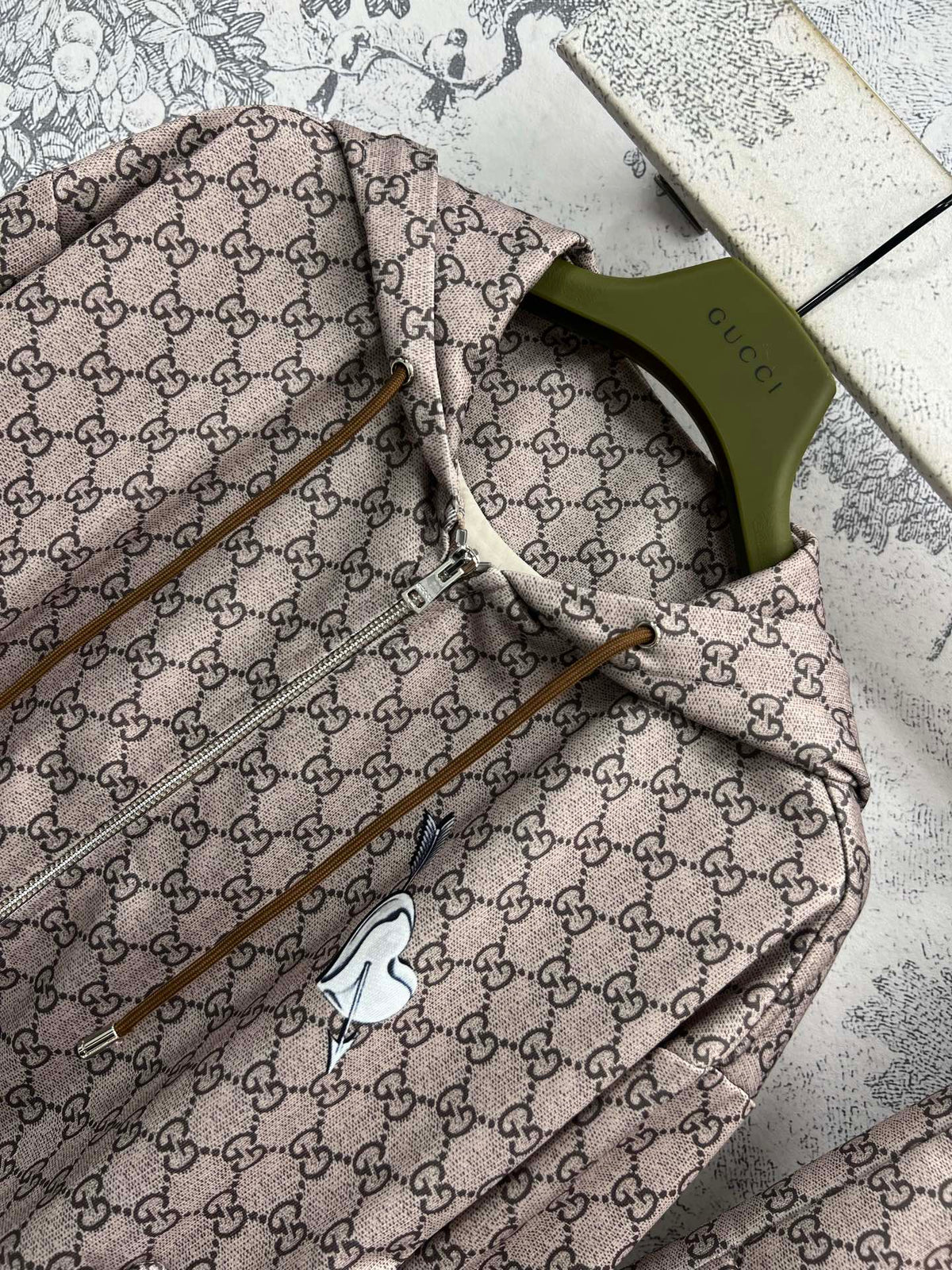 Gucci 25 Set Brown Polyester Fiber
