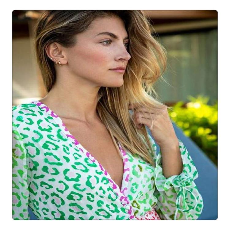 Stylish V-Neck Long-Sleeved Print Beach Dress