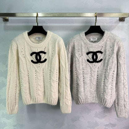 Chanel 25 Sweater Light Gray and Cream Wool 308087