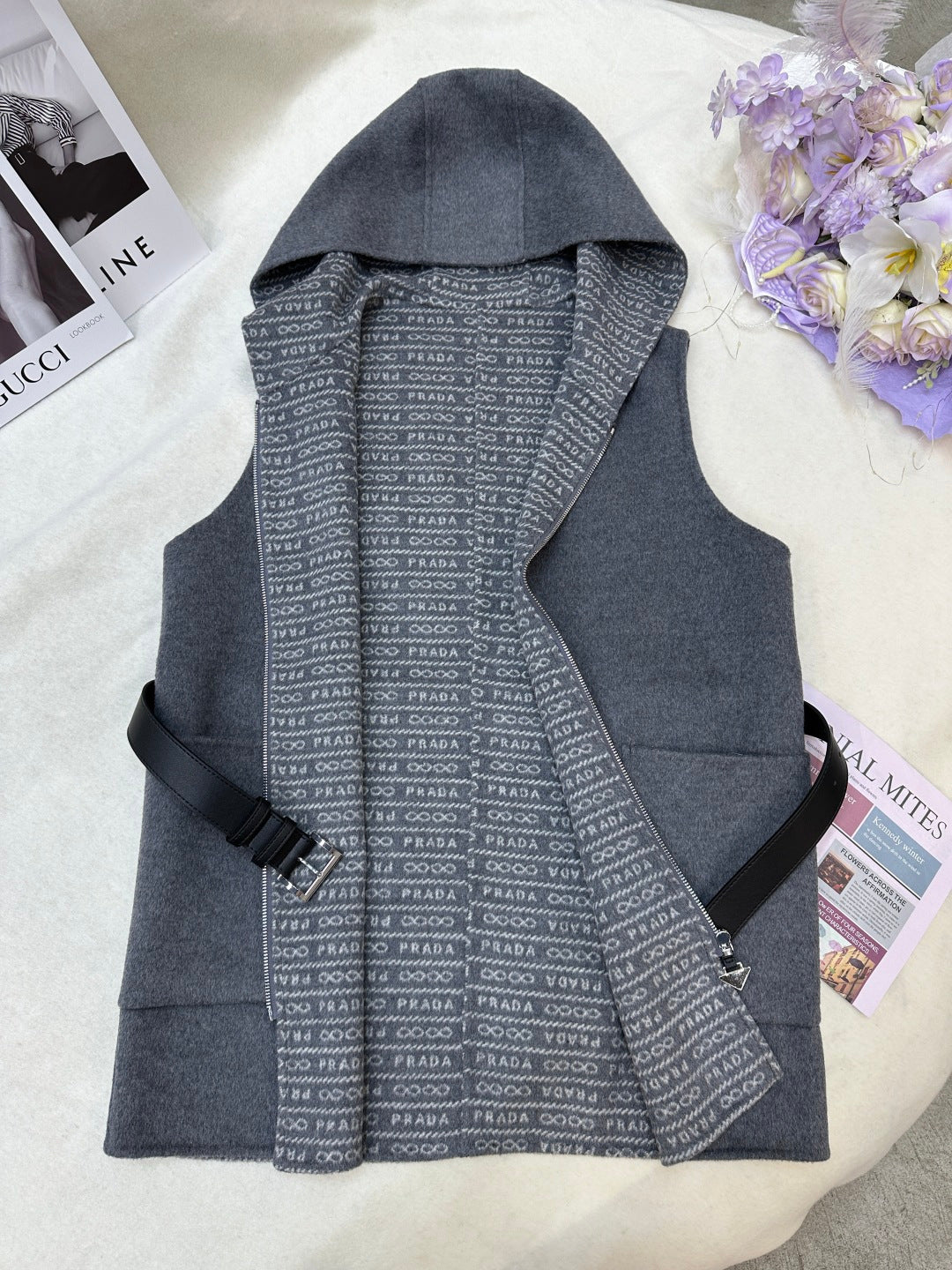 Prada 25 Hooded Vest Gray Wool 637337