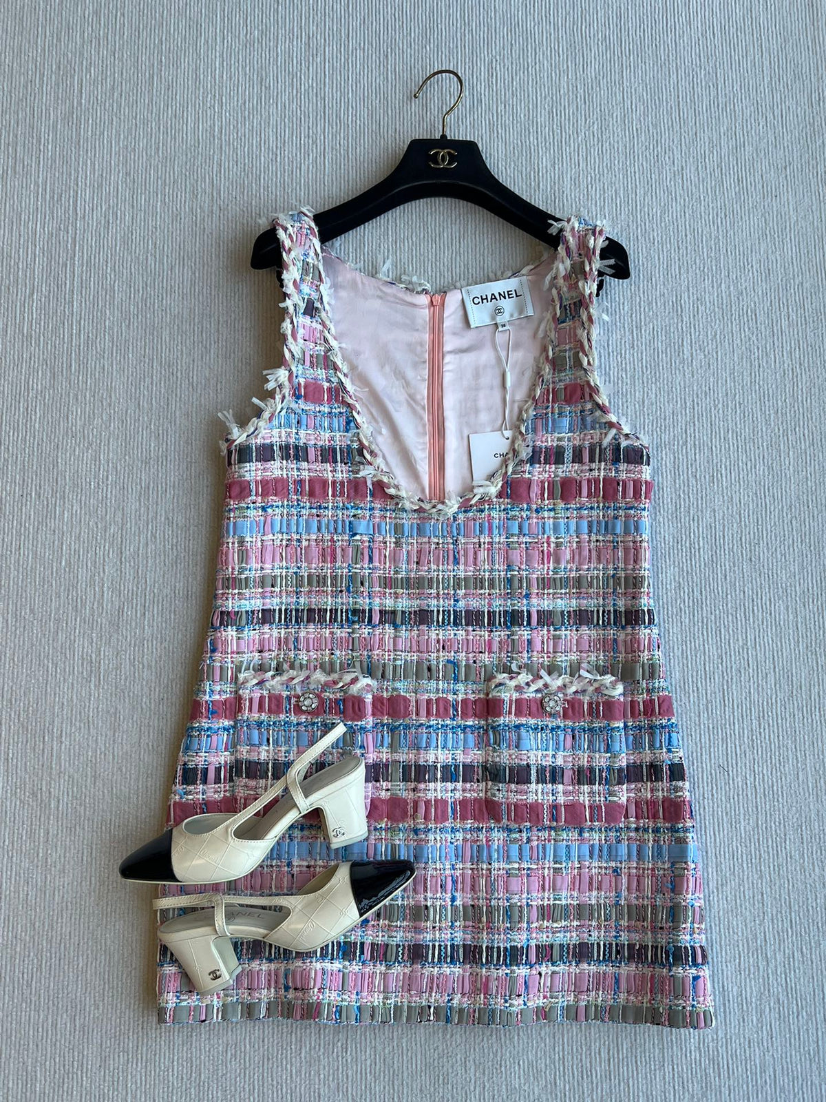 CC 25SS V-neck Vest Dress with Hand-Woven Tassel Ribbons Colorful 277225