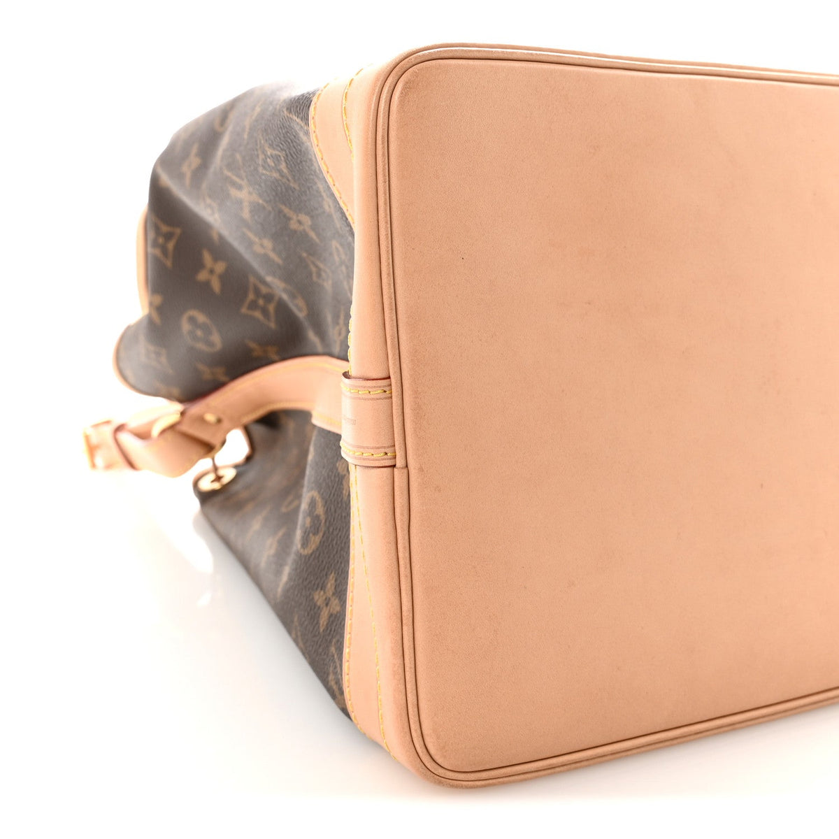 Monogram Noe