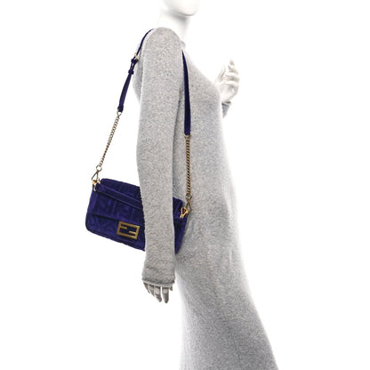 Velvet FF Embossed Baguette Viola Plus