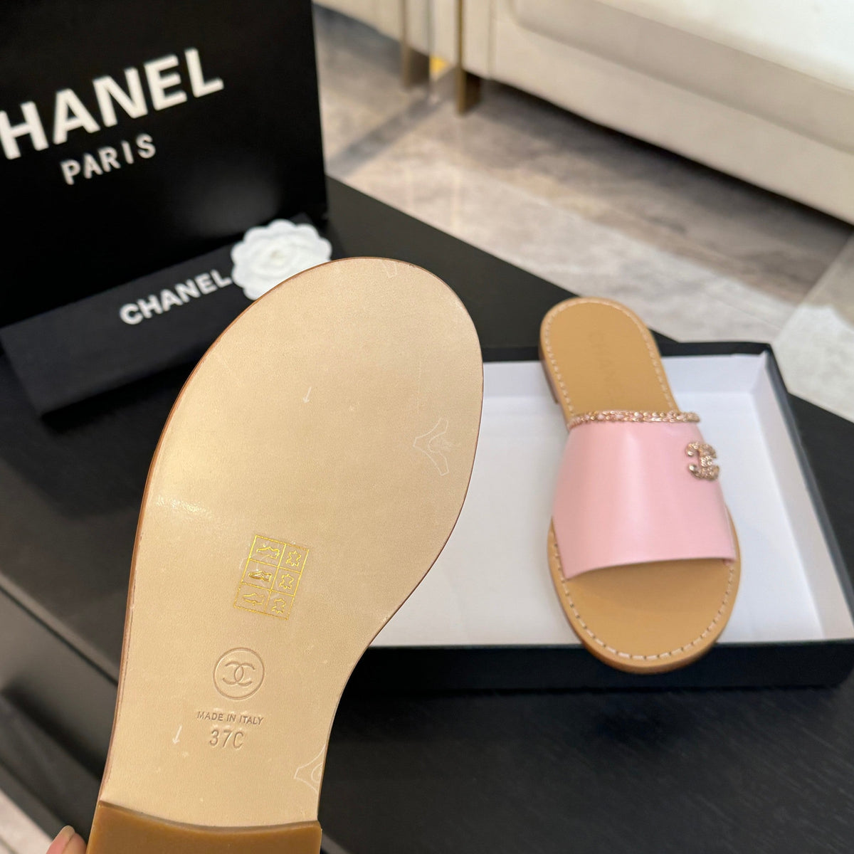 CC 26C Double C Chain Cross Pink Beige Sheepskin