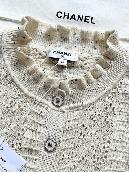 CHANEL SWEATER STYLE 81