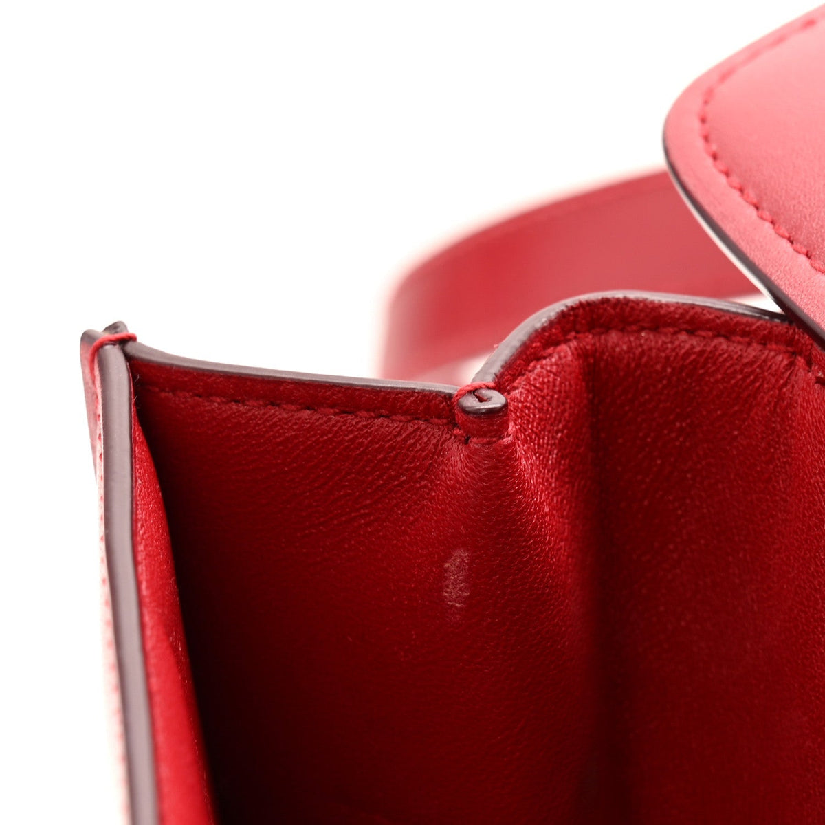 Box Calfskin Medium Classic Box Flap Bag Red