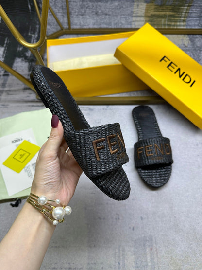 FF Signature 10 Black Cotton Fibre Slide