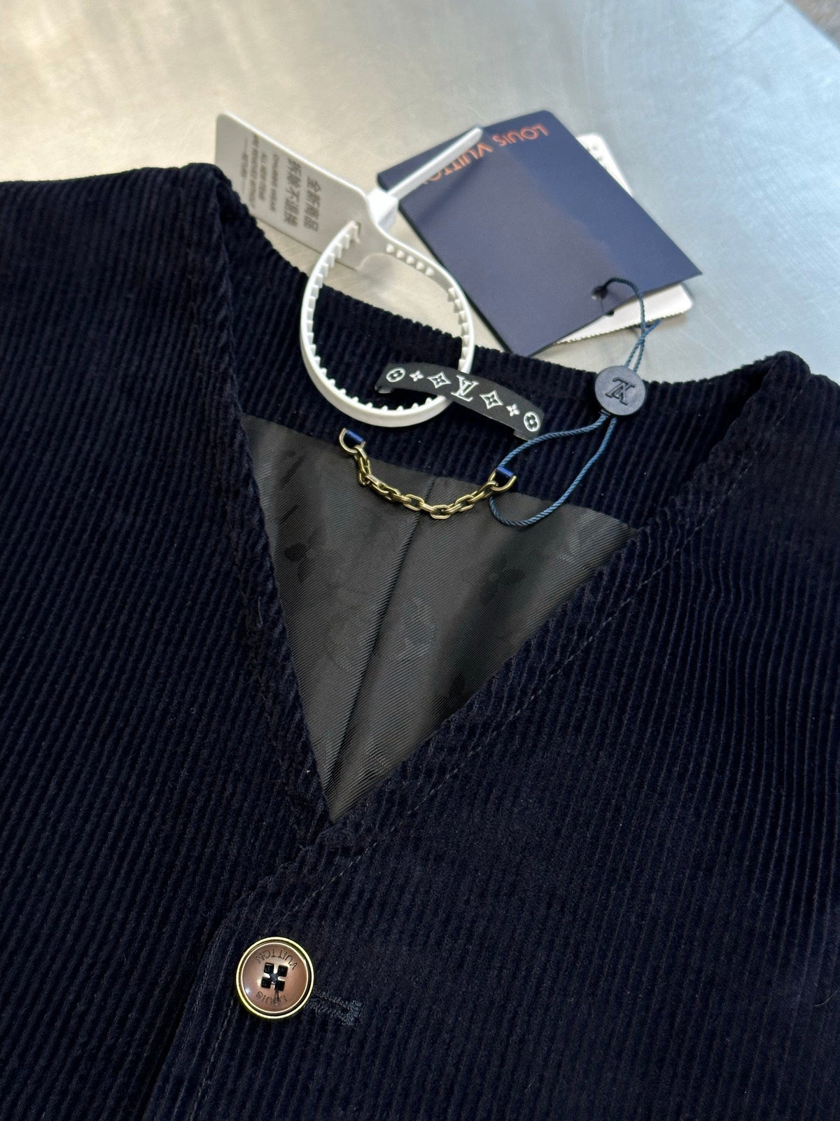 LV Corduroy V-neck Jacket 492789