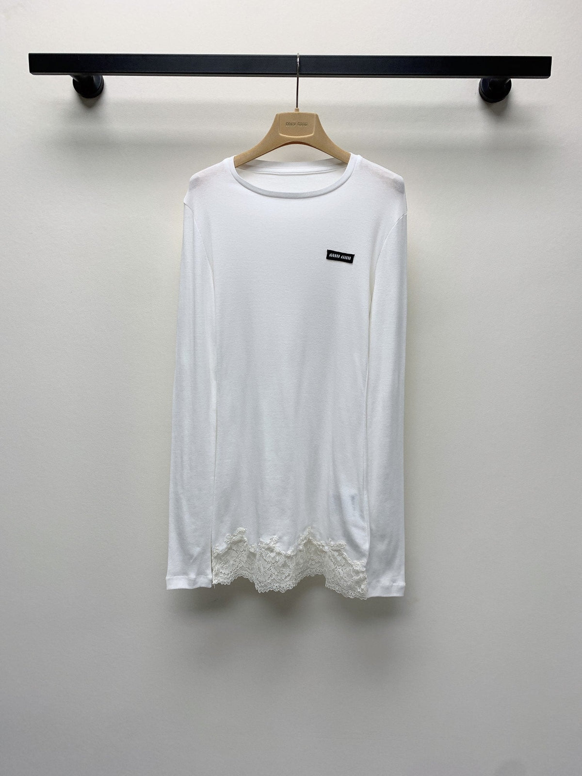 MIUMIU LIGHTWEIGHT BREATHABLE LACE TEE 268130