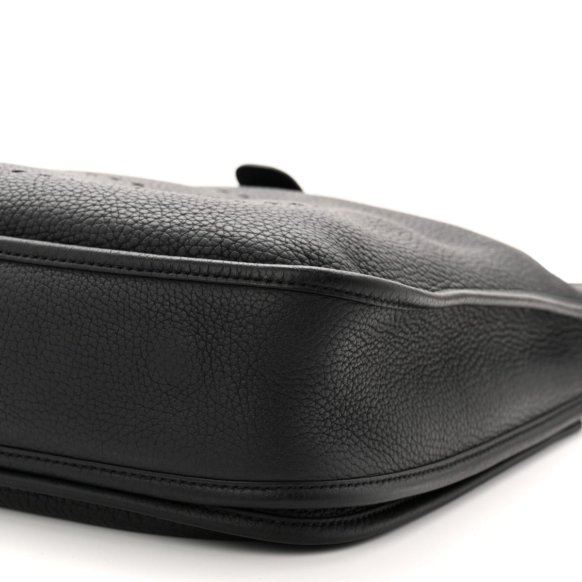 Taurillon Clemence Evelyne III PM Black