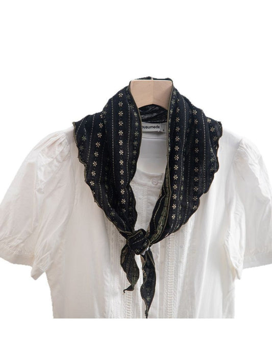Sscarvii - Vintage Embroidered Triangle Scarf