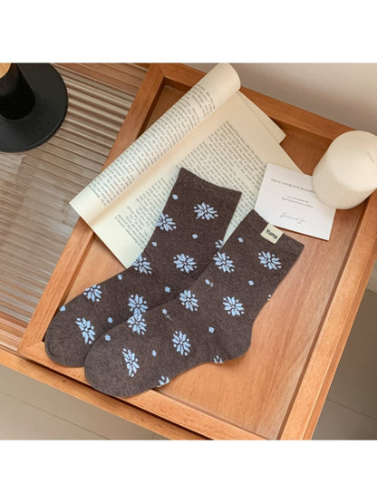 Rufia - Mid-Calf Winter Socks with Snowflake &amp; Dots Patterns
