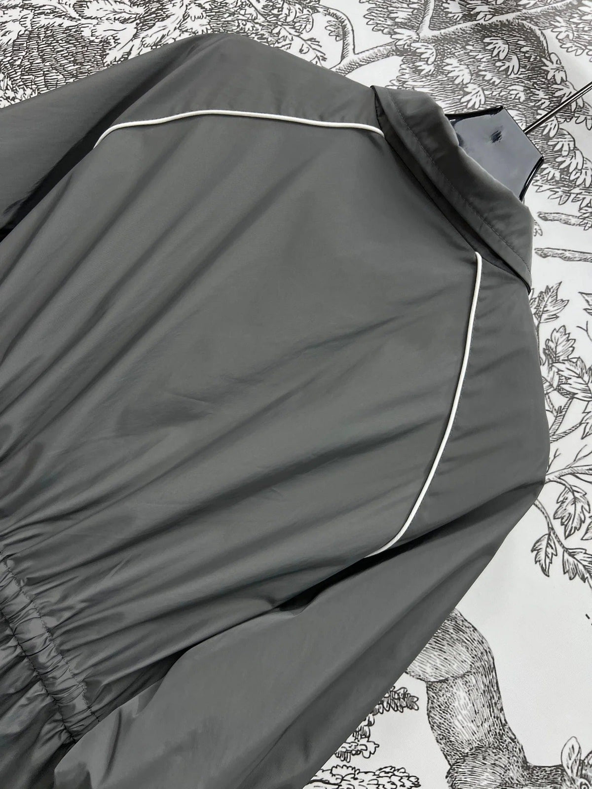 MIU 25S HOODED JACKET GREY IN NYLON 263119