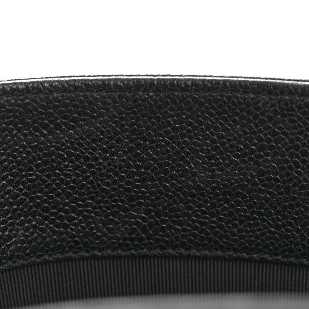 Caviar Shoulder Bag Black