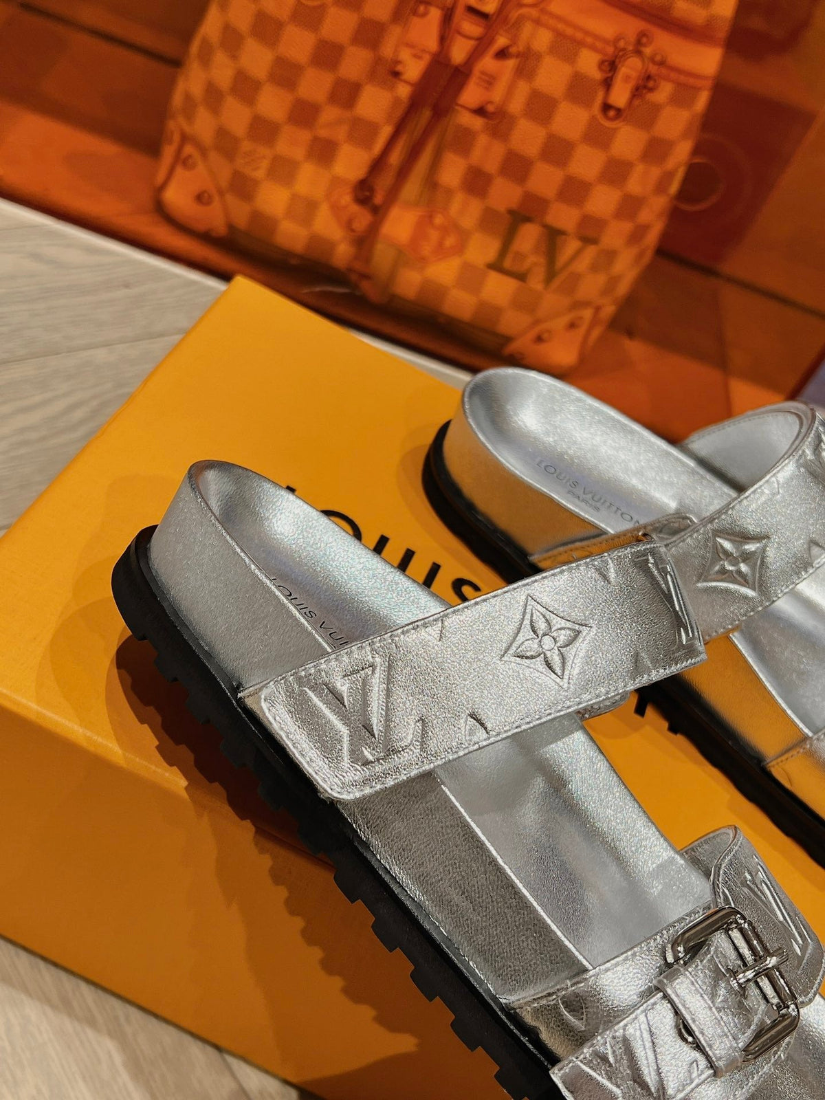 LV 2025 Monogram-embossed Silver Metallic Calfskin Sandal 437407