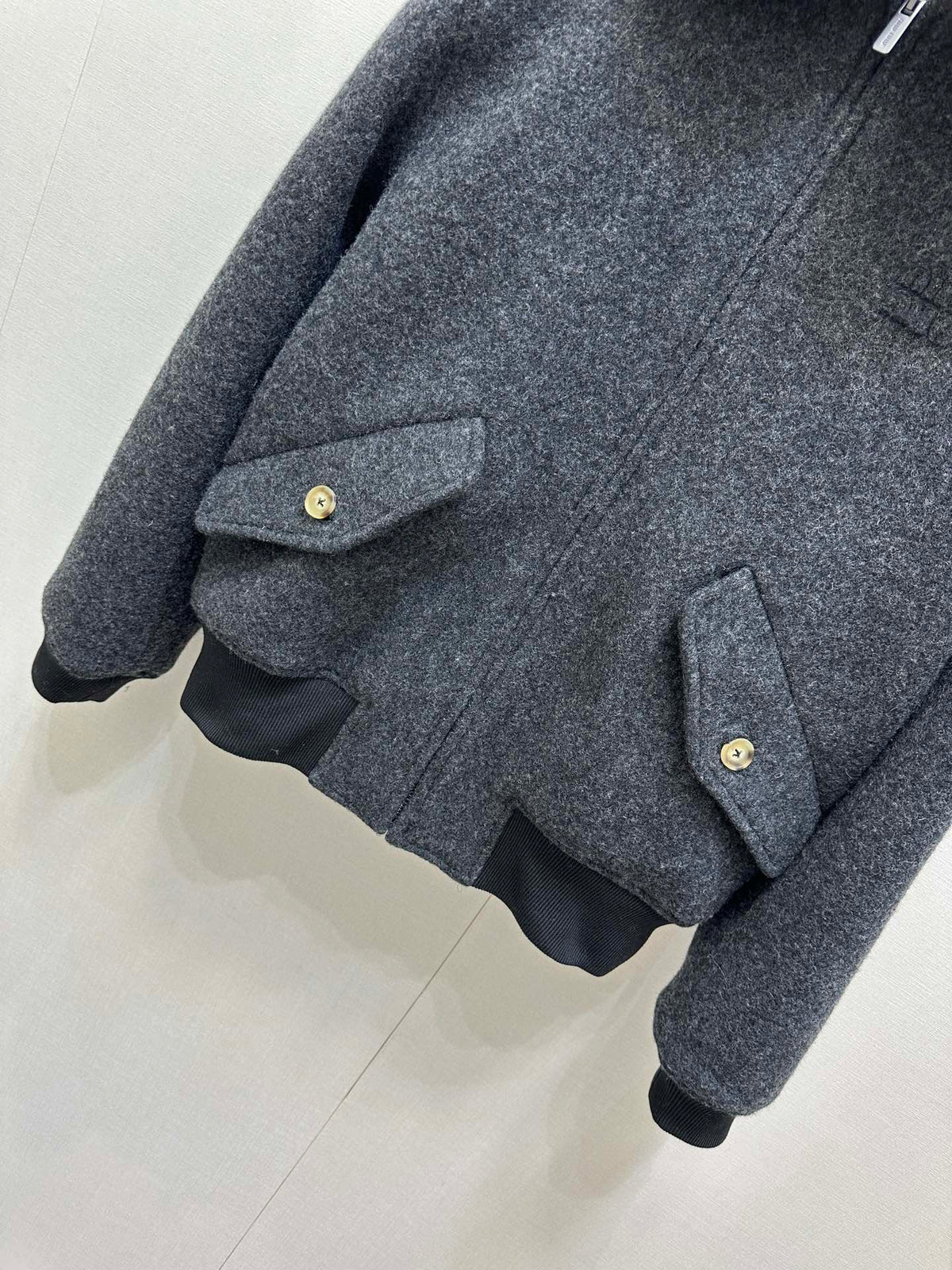 Miu 25 FW Collar Coat Dark Grey Sheep Wool 346114