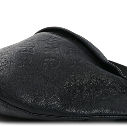 Calfskin Monogram Shadow Discovery Bumbag Black
