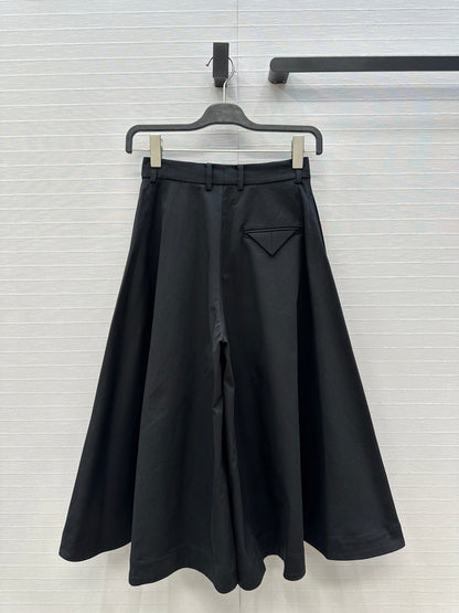 BV Skirt in Black Cotton