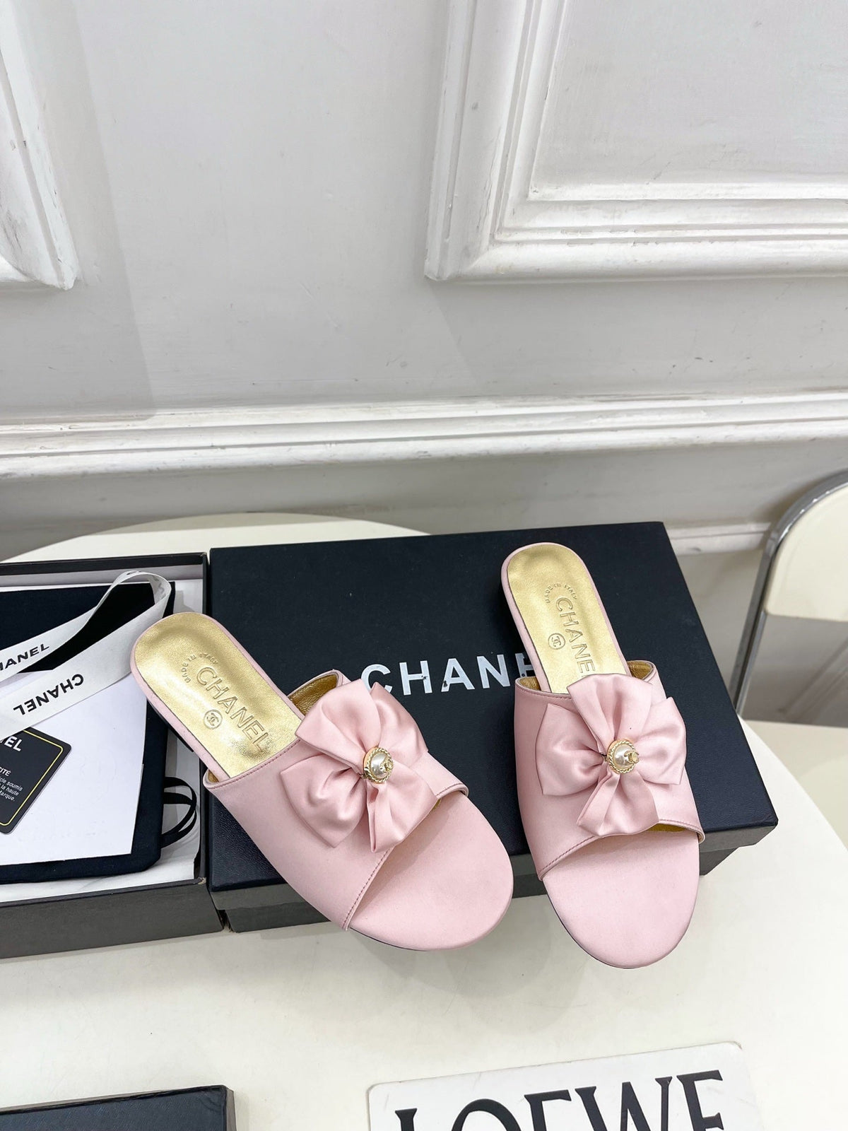 CC 26s Bow Slippers Pink Satin Sheepskin 586899