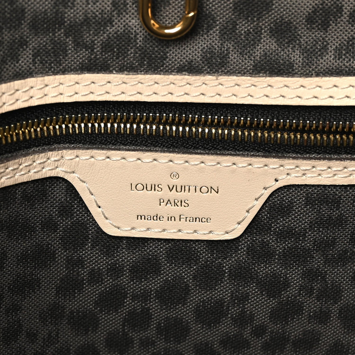 Monogram Giant Wild at Heart Neverfull MM Creme