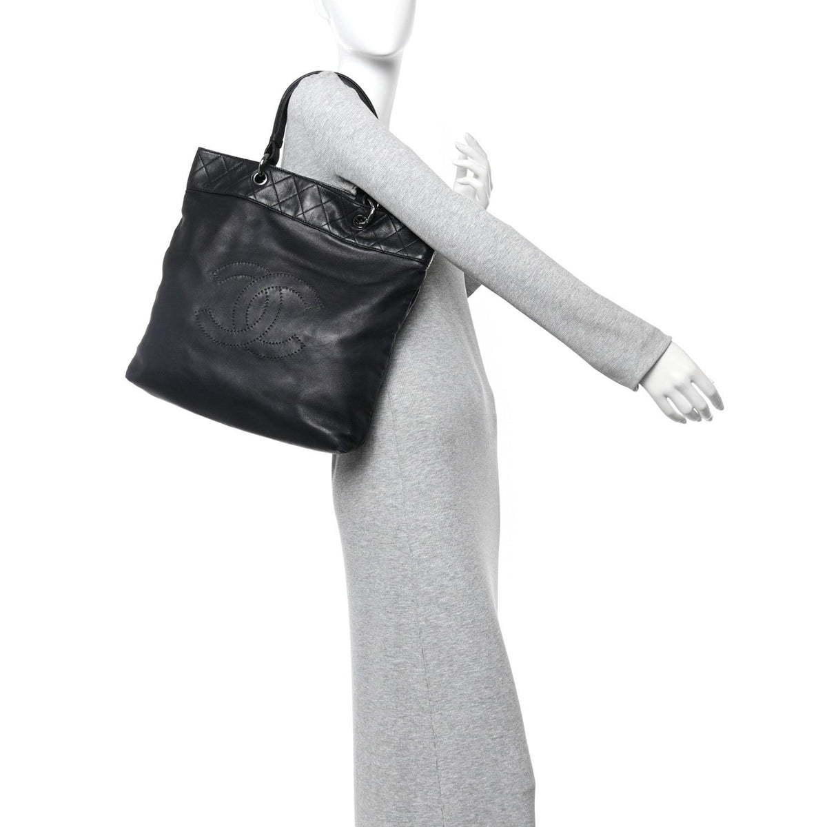 Lambskin CC Shoulder Bag Black