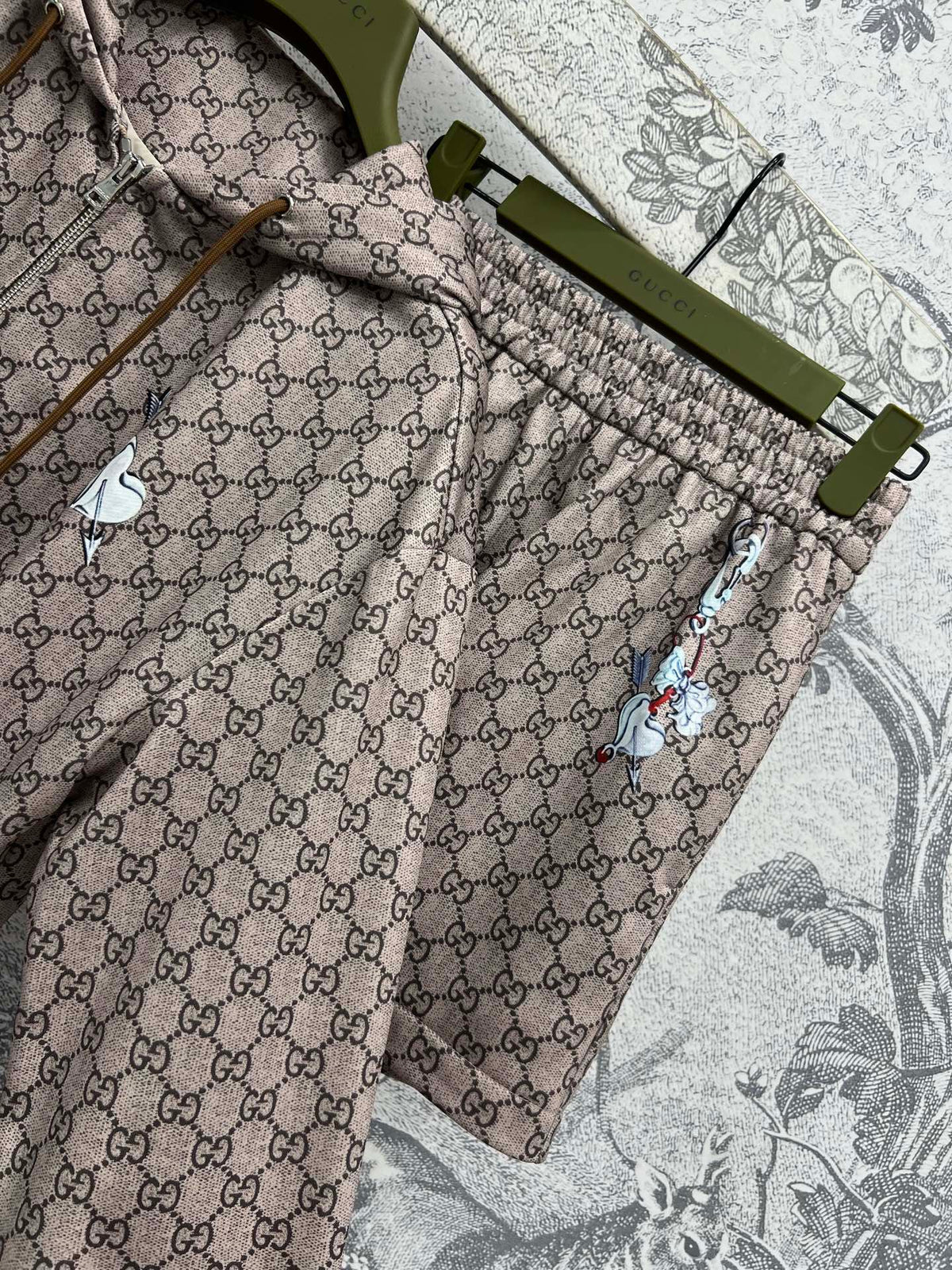 Gucci 25 Set Brown Polyester Fiber