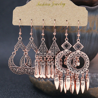 Fashionable Metal Baroque Earrings Retro U-Shaped Design