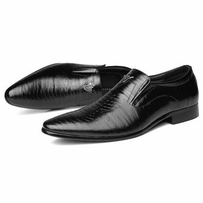 North Royal Pointed Toe Croc Pattern Shoes