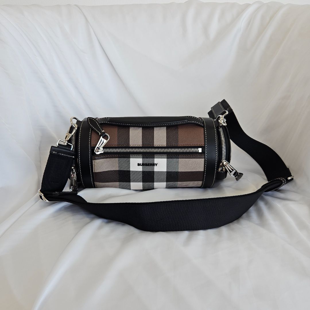 Burberry Check Sound Bag